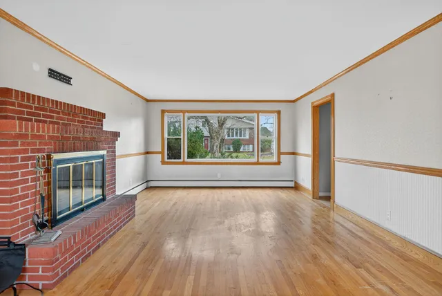 $399,000 | 40 Robinson Gardens, Lewiston, ME 04240