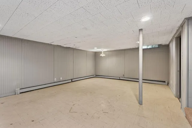 $399,000 | 40 Robinson Gardens, Lewiston, ME 04240