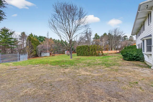 $399,000 | 40 Robinson Gardens, Lewiston, ME 04240