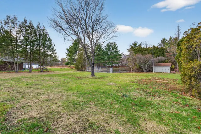 $399,000 | 40 Robinson Gardens, Lewiston, ME 04240