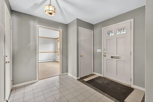 $399,000 | 40 Robinson Gardens, Lewiston, ME 04240