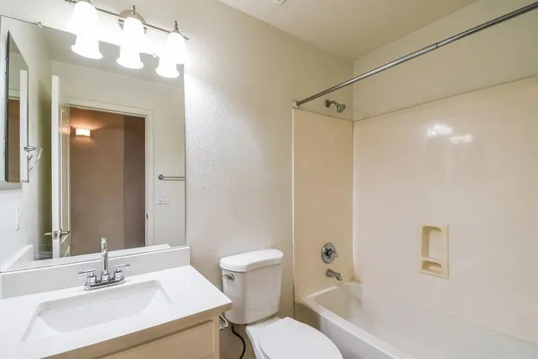 $2,375 | 9909 East Onza Avenue, Mesa, AZ 85212