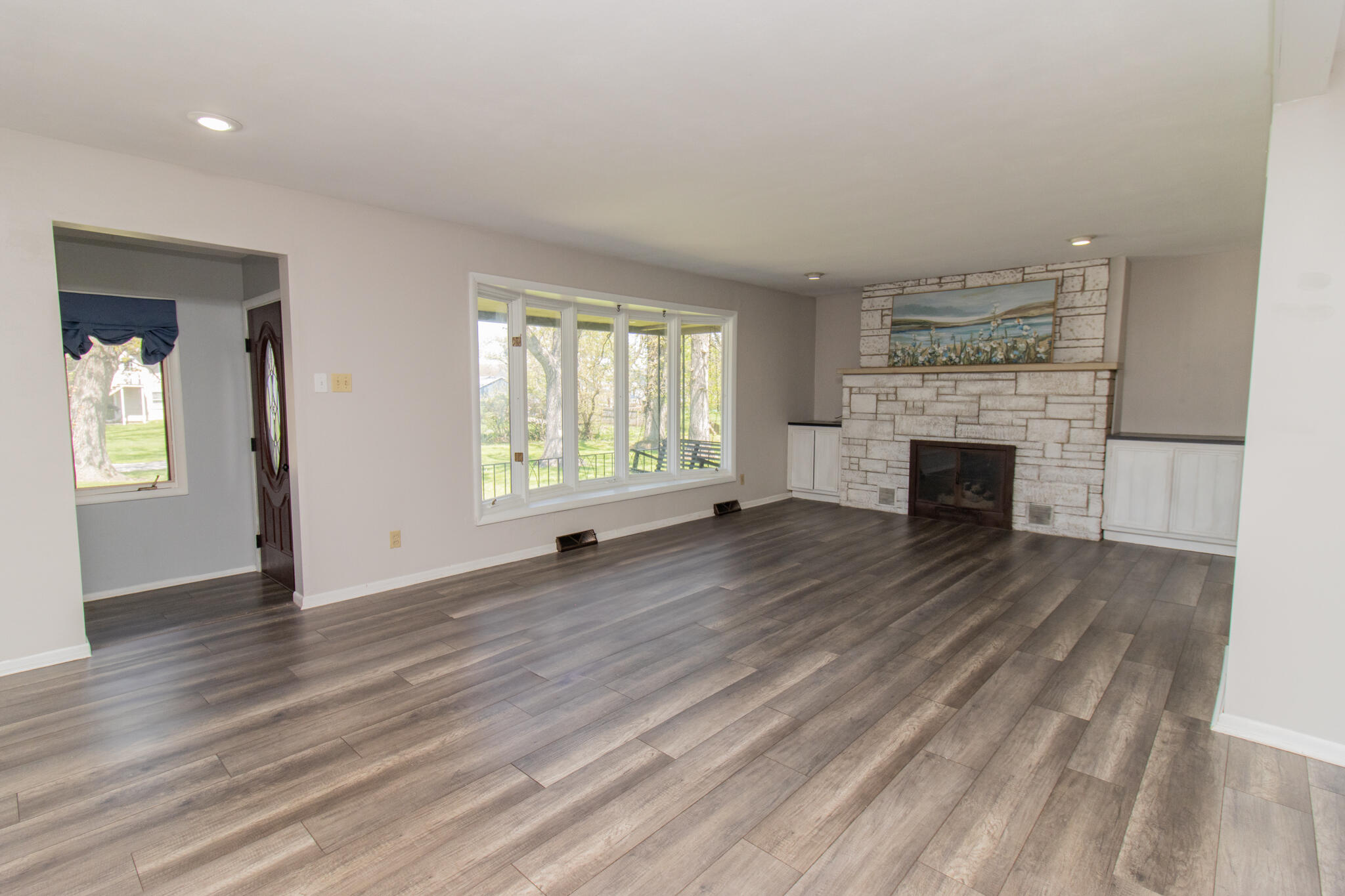 241 R Washington Street Lowell, IN 46356 - Photo 14 of 46 2048x1365
