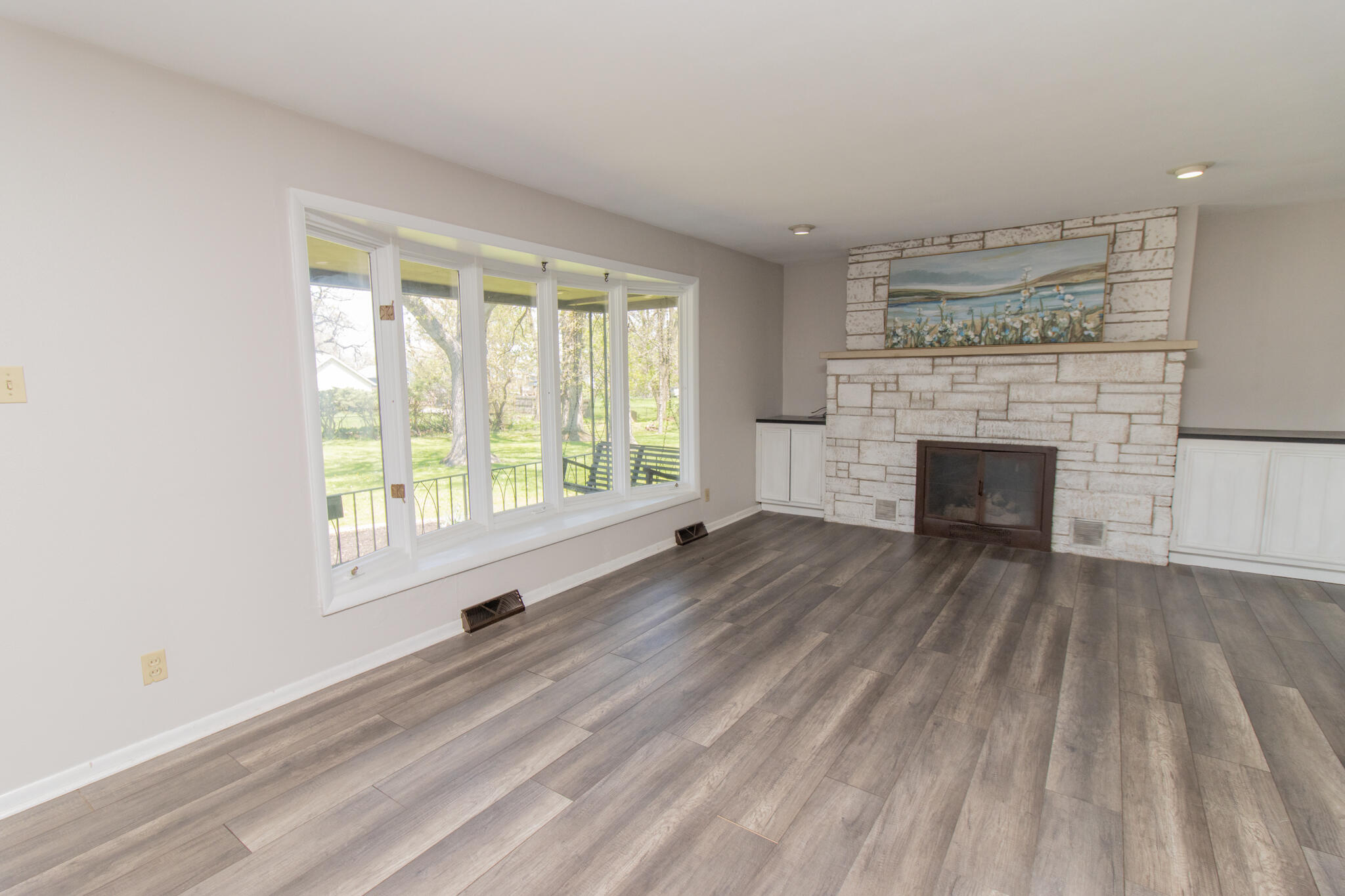 241 R Washington Street Lowell, IN 46356 - Photo 15 of 46 2048x1365