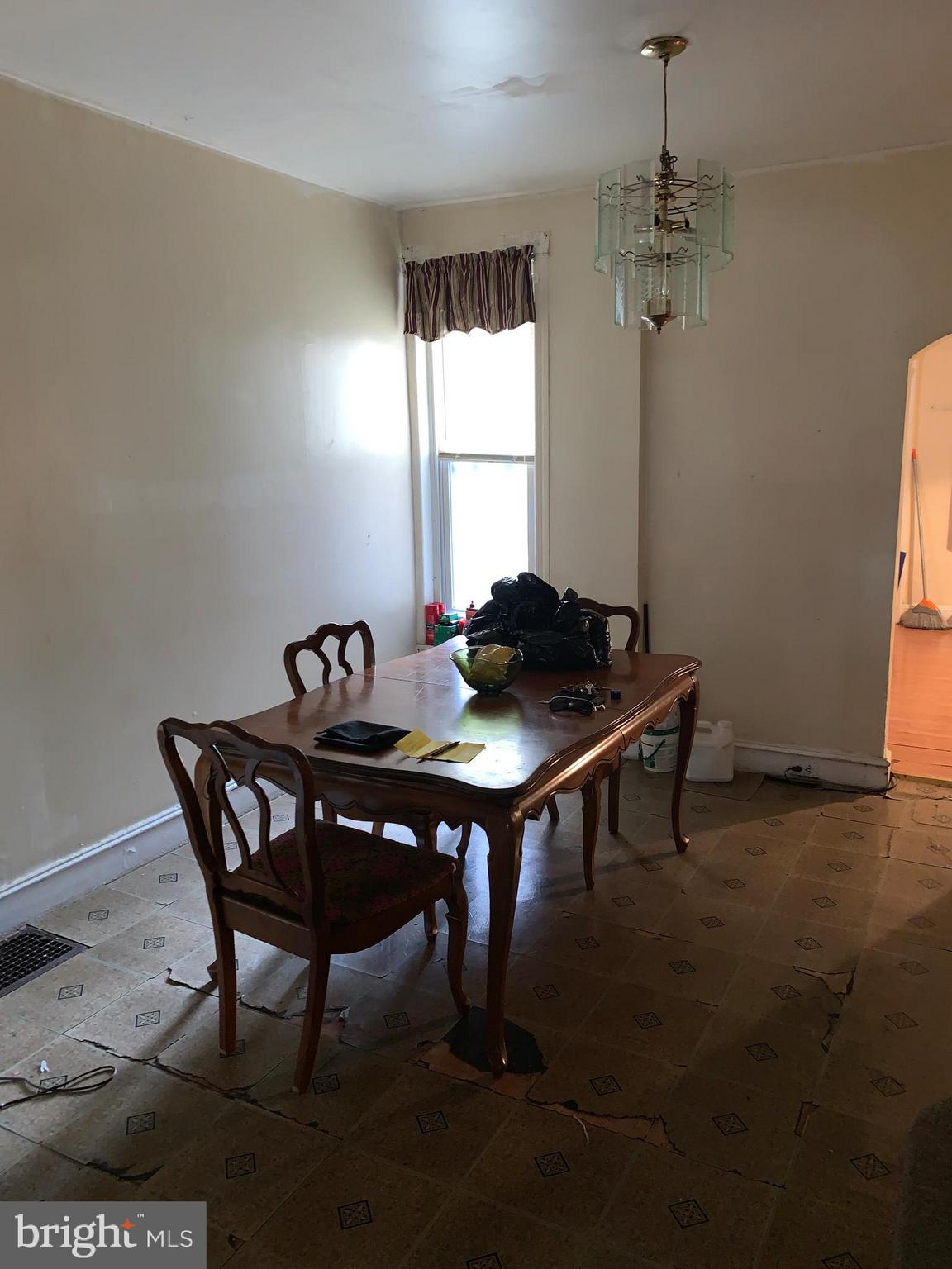 894 Farson Street Philadelphia, PA 19139 - Photo 4 of 20
