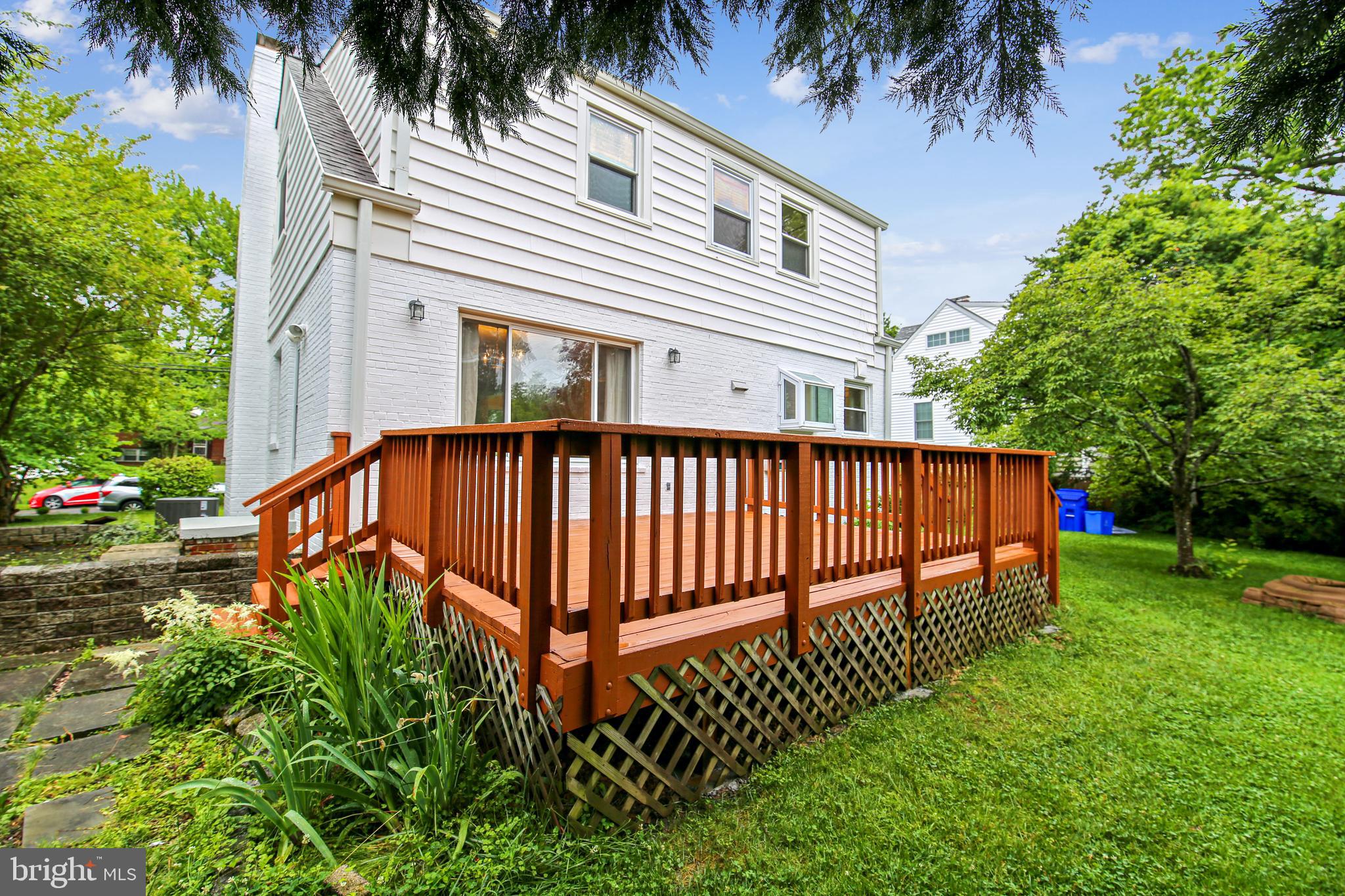 2501 Plyers Mill Road Silver Spring, MD 20902 - Photo 52 of 68 Rear deck too!
