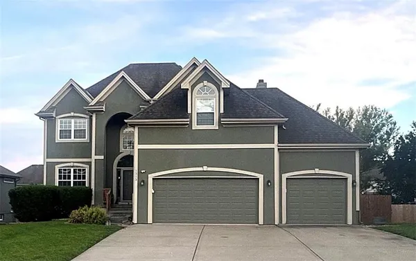 $559,000 | 1313 Southwest Pebble Lane, Lee's Summit, MO 64082