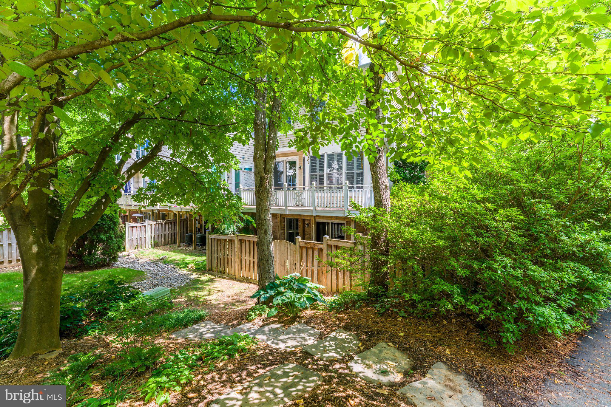 11485 Waterhaven Court Reston, VA 20190 - Photo 59 of 63 Gallery Image 59