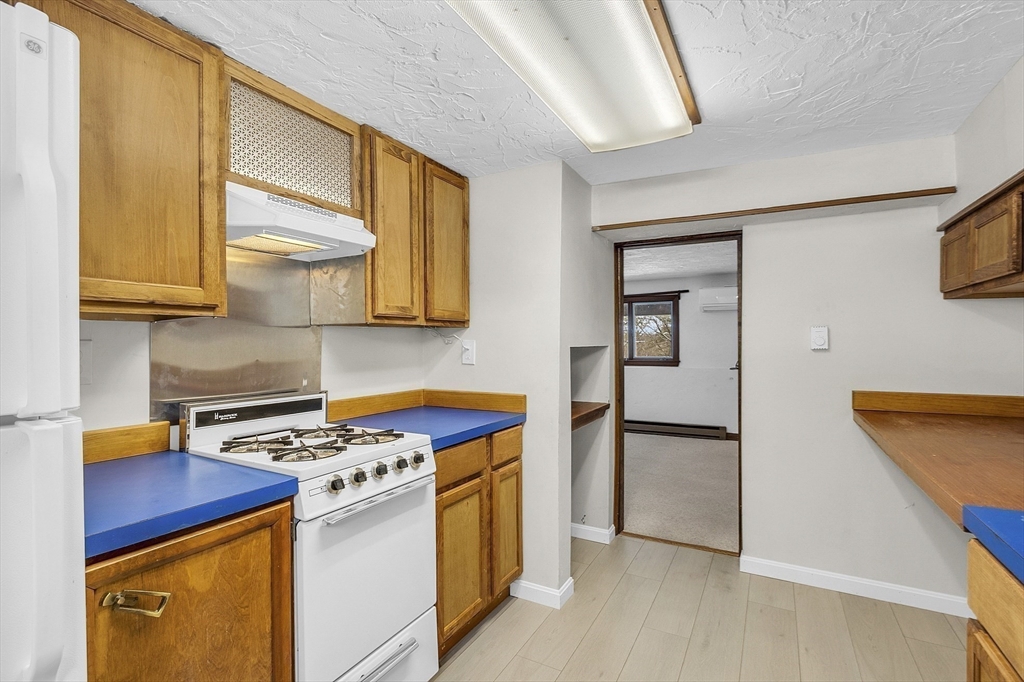 3 Tuttle Road Sterling, MA 01564 - Photo 16 of 42