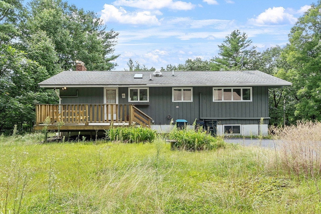 3 Tuttle Road Sterling, MA 01564 - Photo 38 of 42