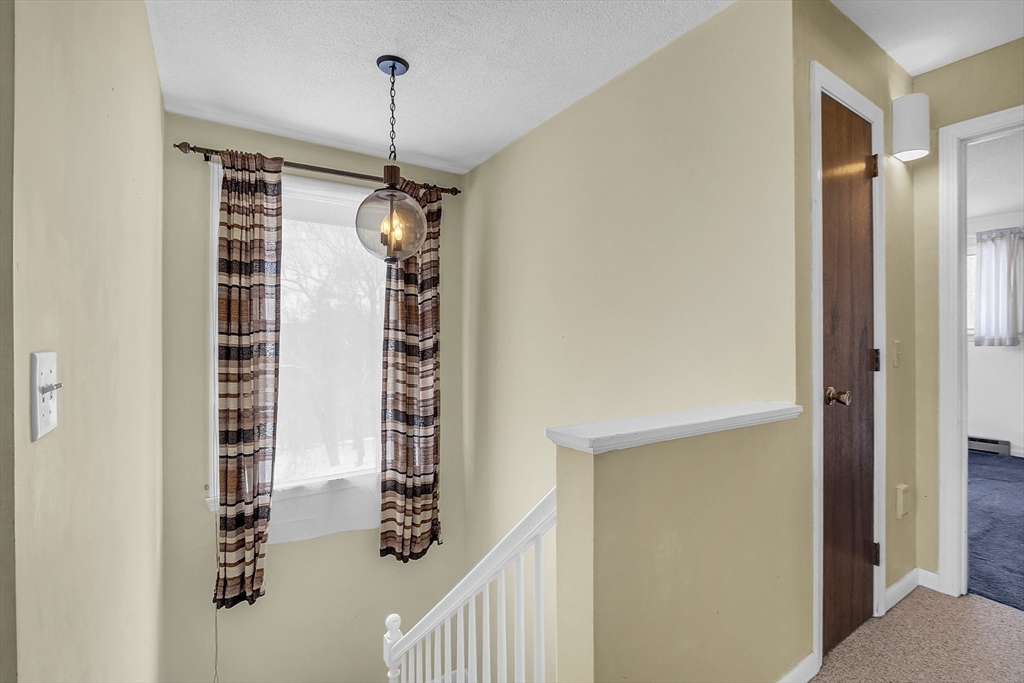 3 Tuttle Road Sterling, MA 01564 - Photo 9 of 42