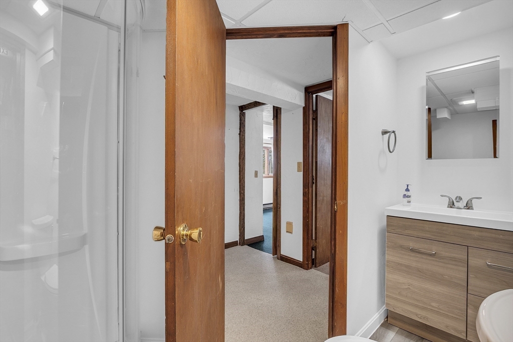 3 Tuttle Road Sterling, MA 01564 - Photo 10 of 42