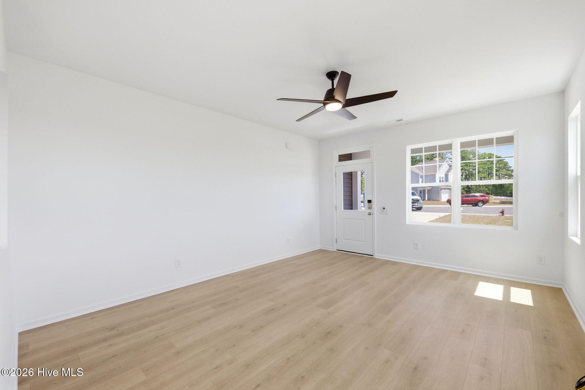 869 Tyers Road, Unit 240 Aberdeen, NC 28315 - Photo 7 of 27 7-web-or-mls-707A0129