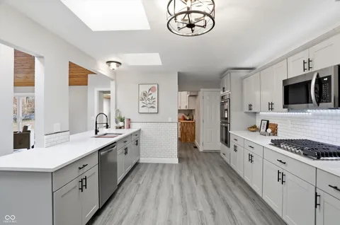 $455,000 | 4838 East 72nd Street, Indianapolis, IN 46250