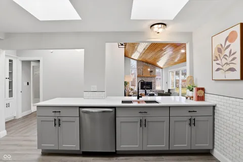 $455,000 | 4838 East 72nd Street, Indianapolis, IN 46250