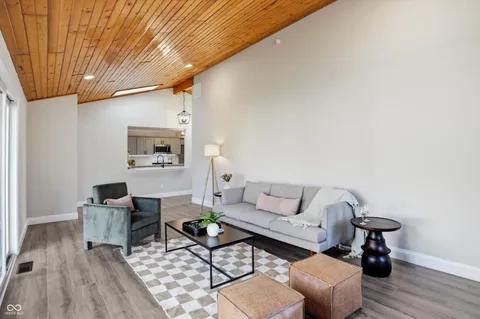 $455,000 | 4838 East 72nd Street, Indianapolis, IN 46250