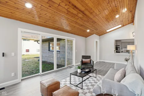 $455,000 | 4838 East 72nd Street, Indianapolis, IN 46250