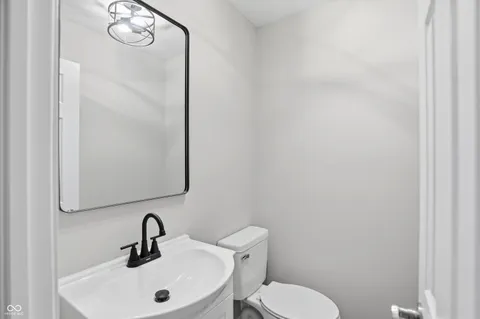 $455,000 | 4838 East 72nd Street, Indianapolis, IN 46250