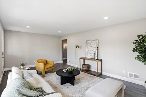 $455,000 | 4838 East 72nd Street, Indianapolis, IN 46250