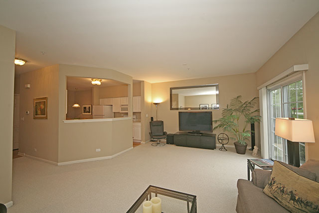 828 Riding Lane St. Charles, IL 60174 - Photo 5 of 24