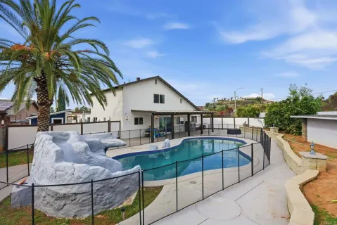 $1,479,000 | 1668 Spanish Oak Place, El Cajon, CA 92019