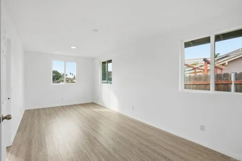 $1,479,000 | 1668 Spanish Oak Place, El Cajon, CA 92019