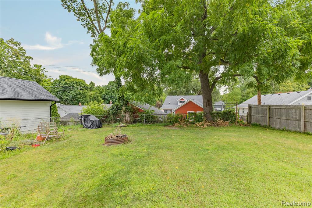 328 Romeo Road Rochester, MI 48307 - Photo 19 of 23 Gallery Image 19