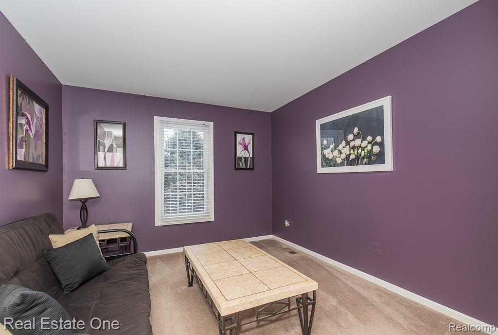 2392 Pleasant View Drive Rochester Hills, MI 48306 - Photo 23 of 39
