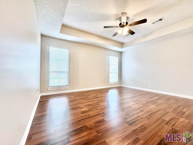 $2,150 | 18440 Lakefield Avenue, Baton Rouge, LA 70817