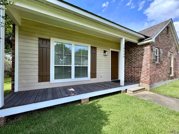 $2,150 | 18440 Lakefield Avenue, Baton Rouge, LA 70817