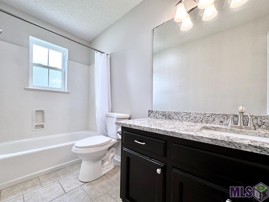 18440 Lakefield Avenue Baton Rouge, LA 70817 - Photo 9 of 17