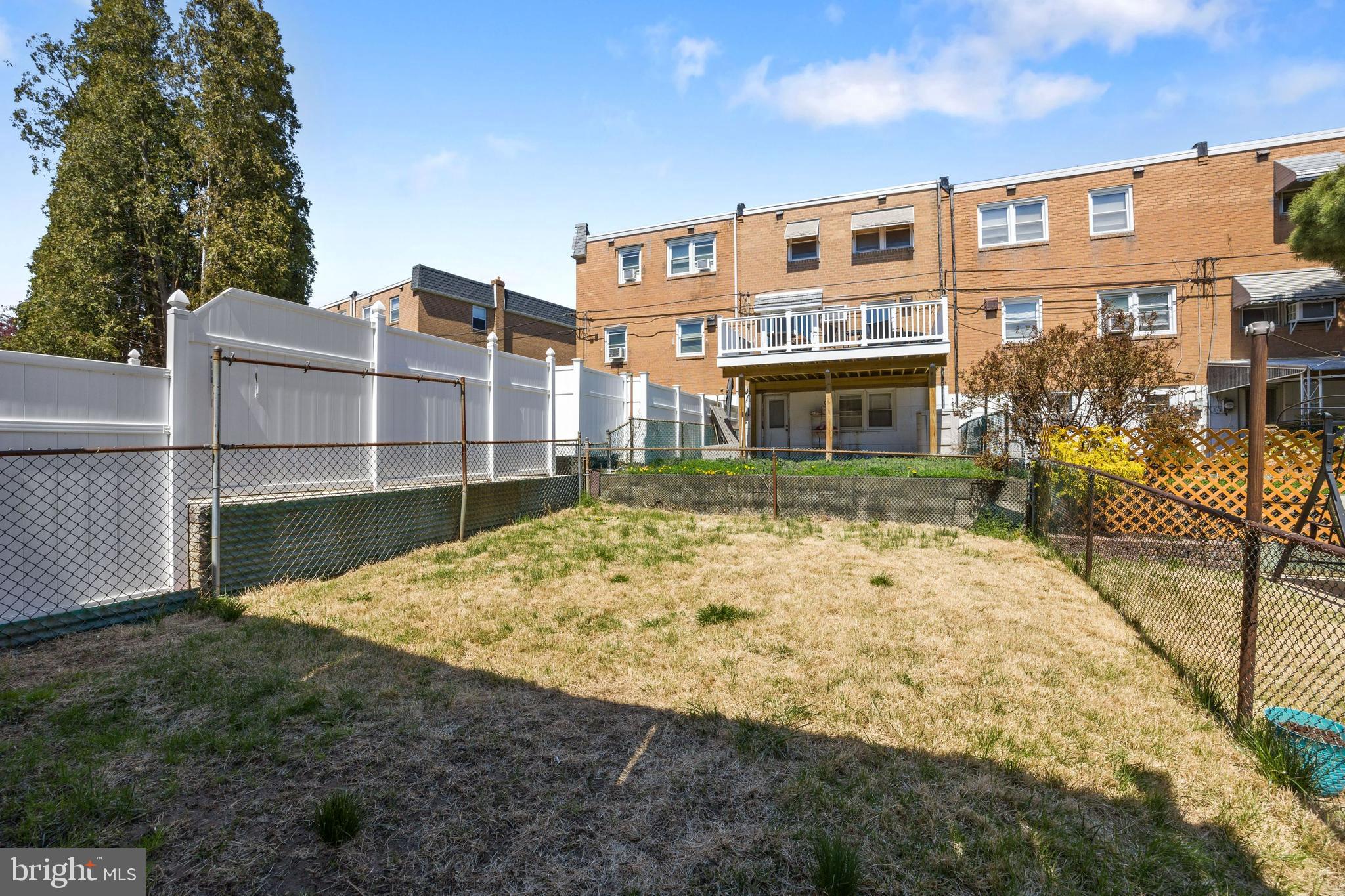 9921 South Canterbury Road Philadelphia, PA 19114 - Photo 27 of 29 Gallery Image 27