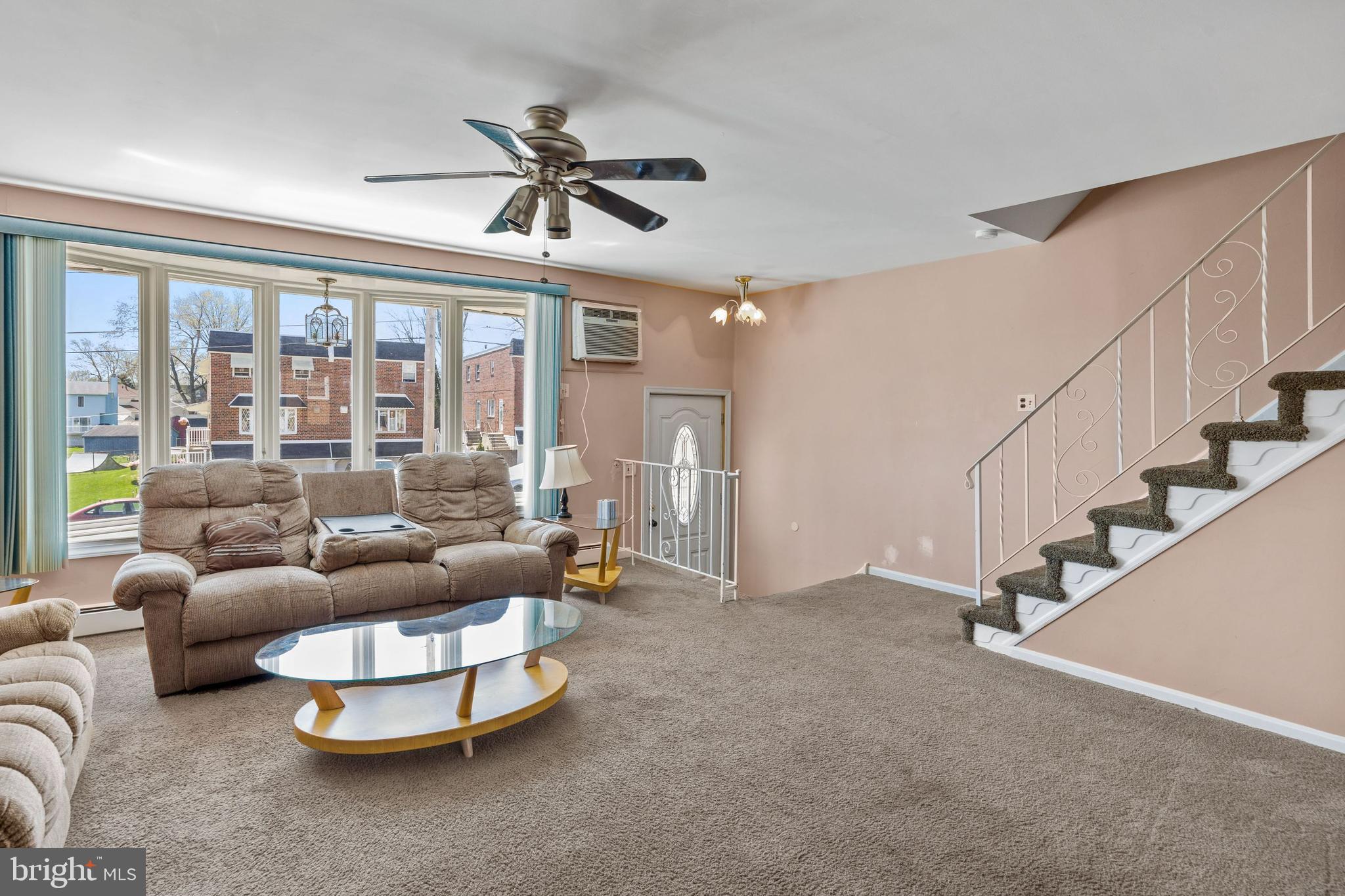 9921 South Canterbury Road Philadelphia, PA 19114 - Photo 3 of 29 Gallery Image 3