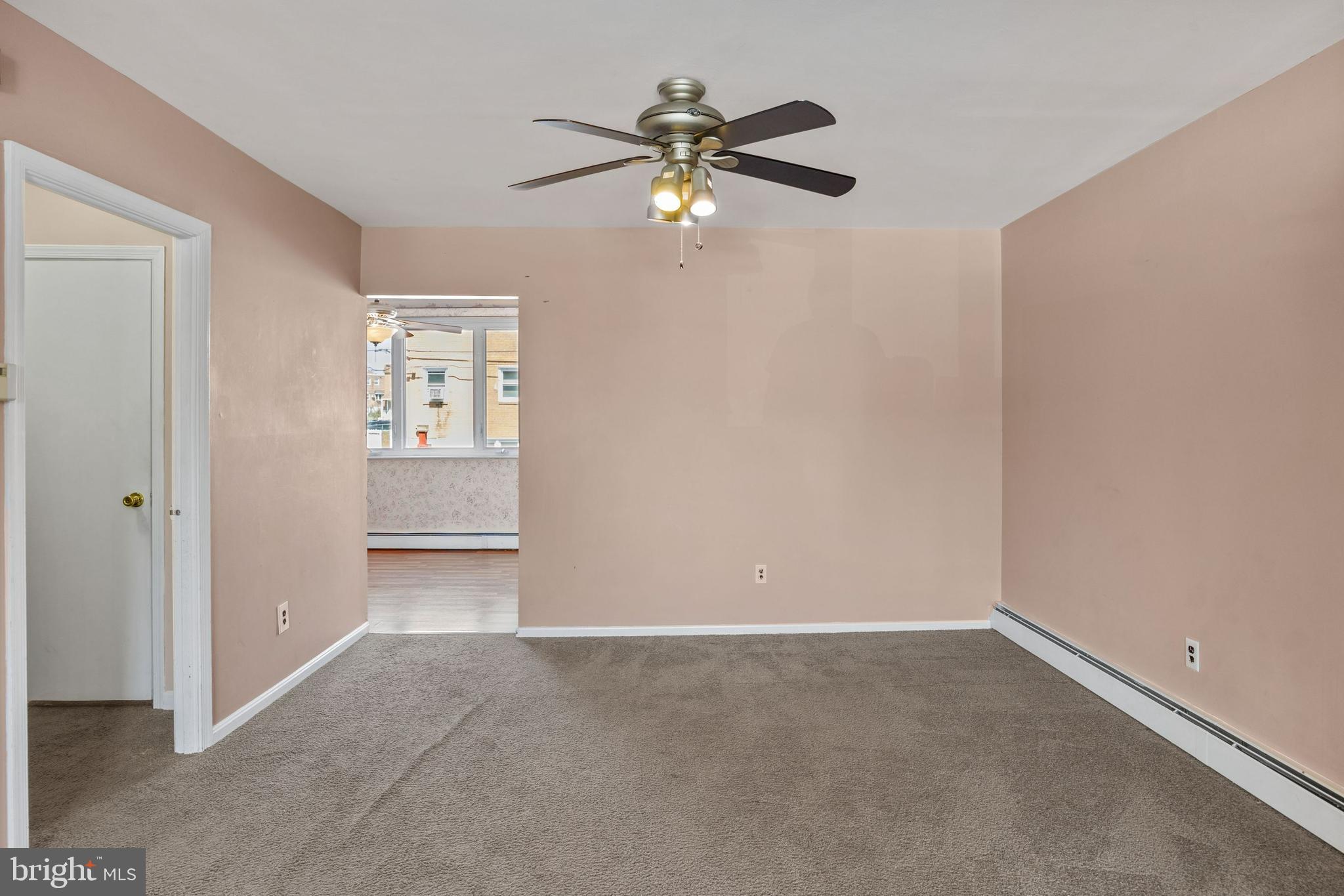 9921 South Canterbury Road Philadelphia, PA 19114 - Photo 7 of 29 Gallery Image 7