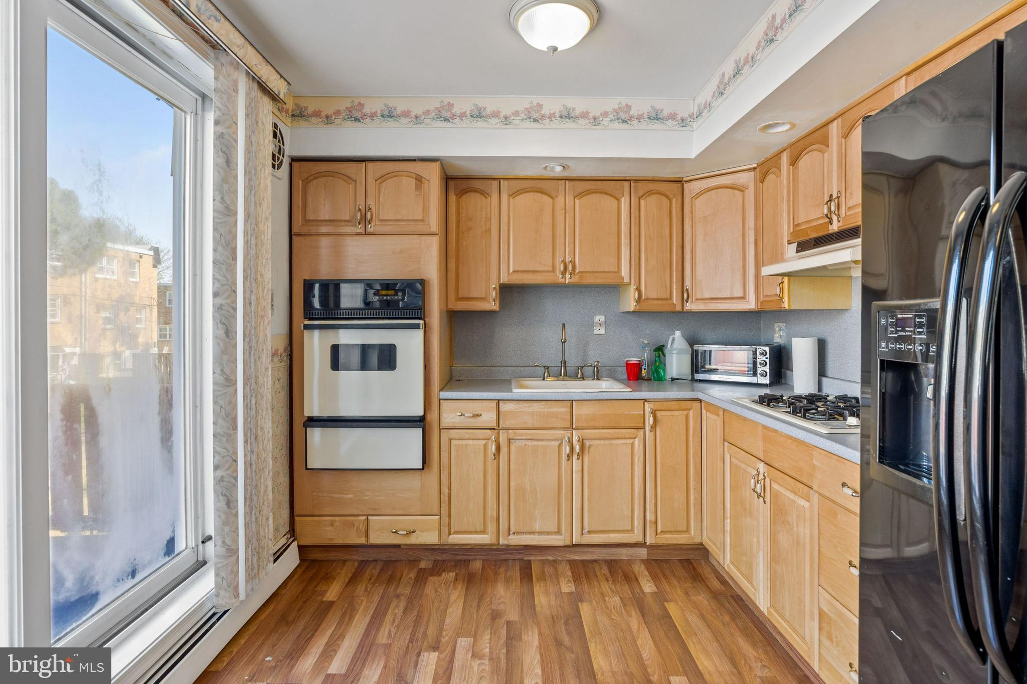 9921 South Canterbury Road Philadelphia, PA 19114 - Photo 8 of 29 Gallery Image 8