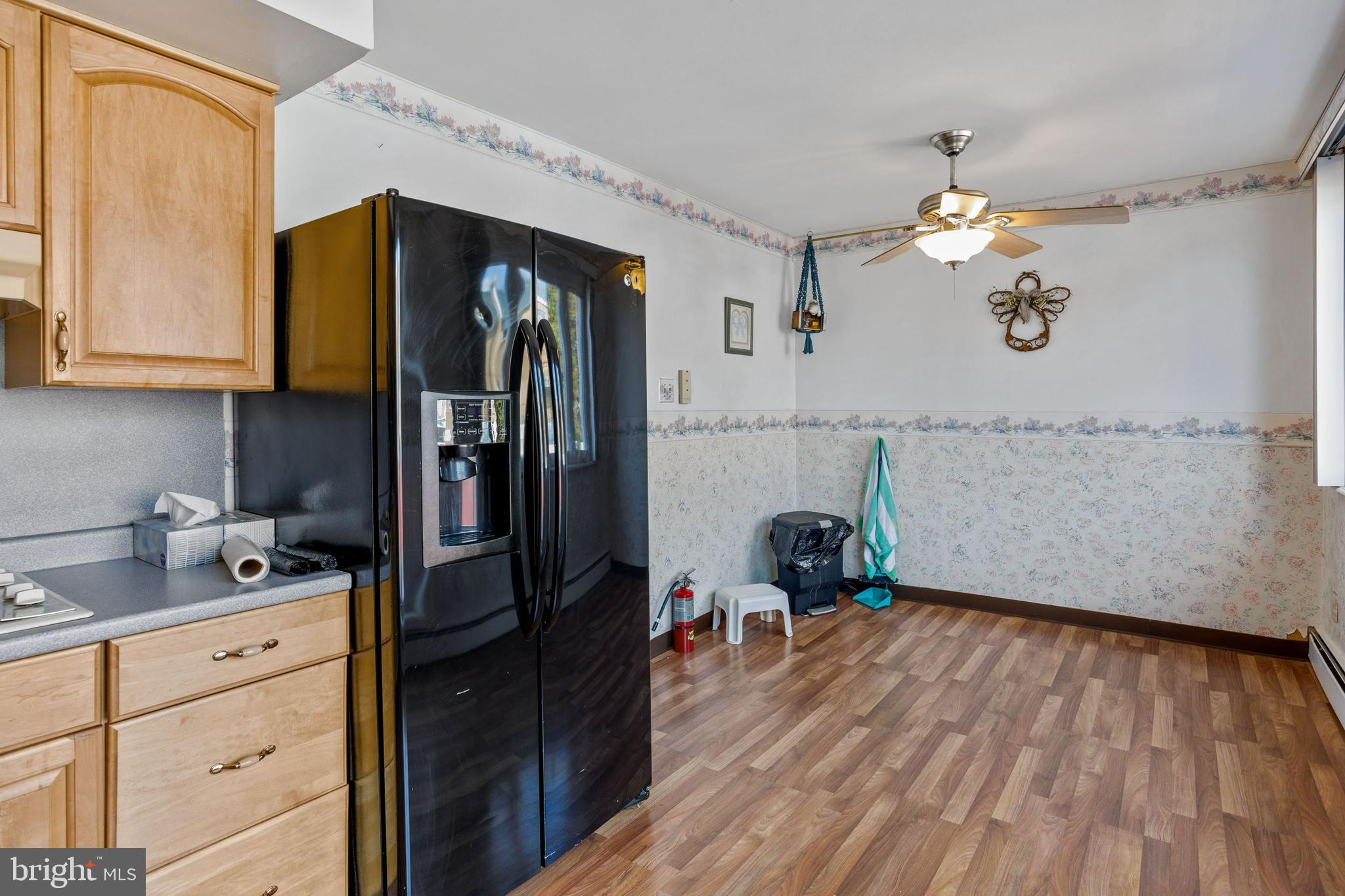 9921 South Canterbury Road Philadelphia, PA 19114 - Photo 10 of 29 Gallery Image 10