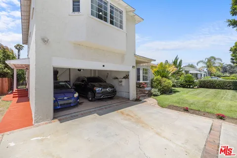 $1,378,000 | 9717 South 4th Avenue, Inglewood, CA 90305