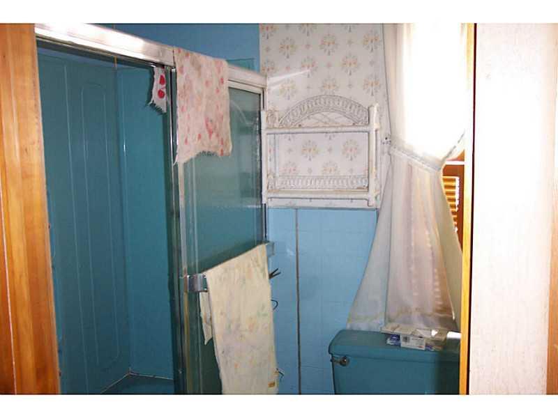 65 Gordon Hill Road Thorndike, ME 04986 - Photo 6 of 32 Bathroom.