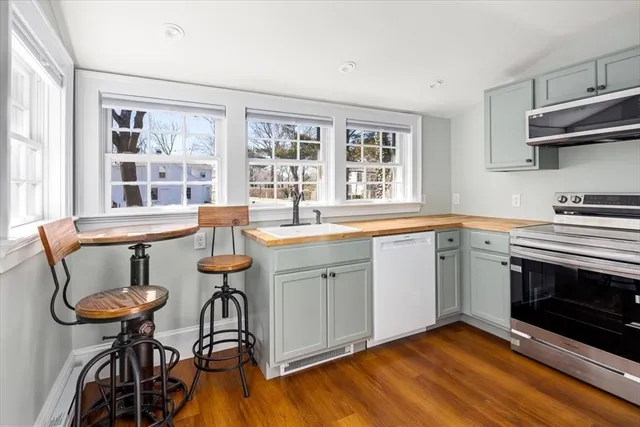 $3,400 | 224 South Street, Hingham, MA 02043