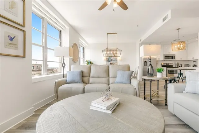 $784,000 | 1111 Tulane Avenue, Unit 716, New Orleans, LA 70112