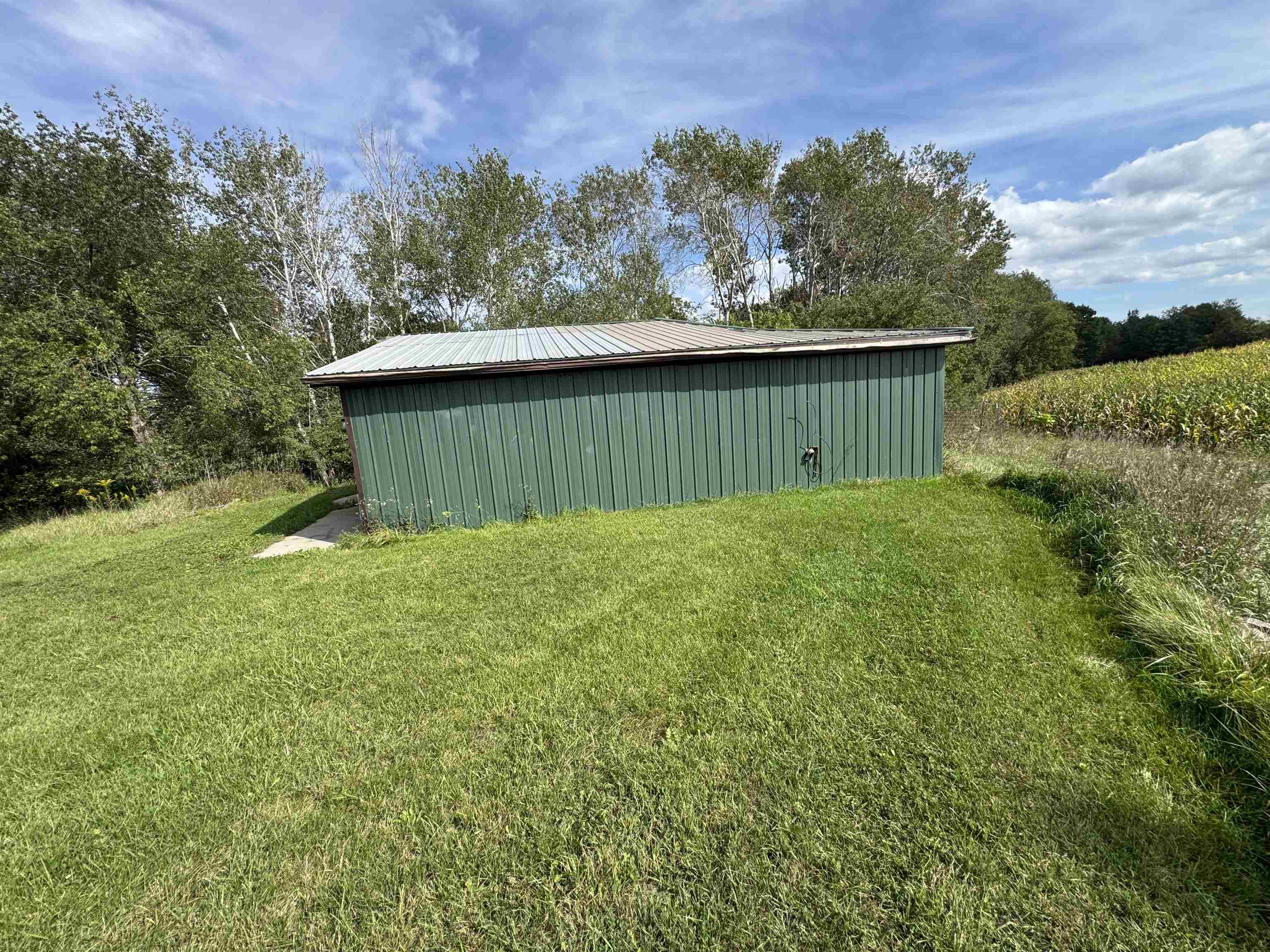 930 Reed Road Sterling, MI 48659 - Photo 12 of 39 1950996-7b9d5bc5-d904-4378-b285-e56a27cac243.JPG