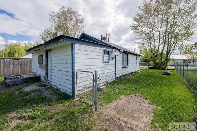 $64,900 | 1429 D Avenue, Fort Hall, ID 83202
