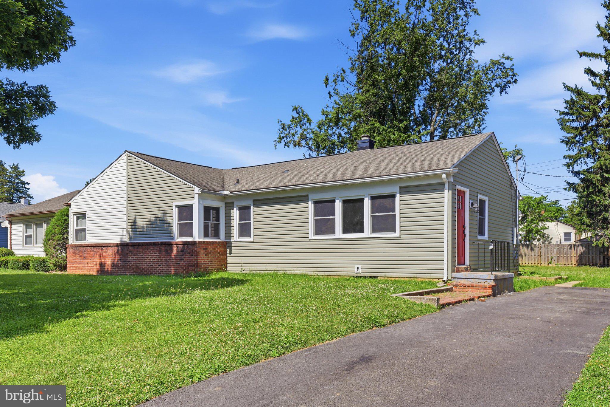 815 Trail Avenue Frederick, MD 21701 - Photo 1 of 20 Exterior Front