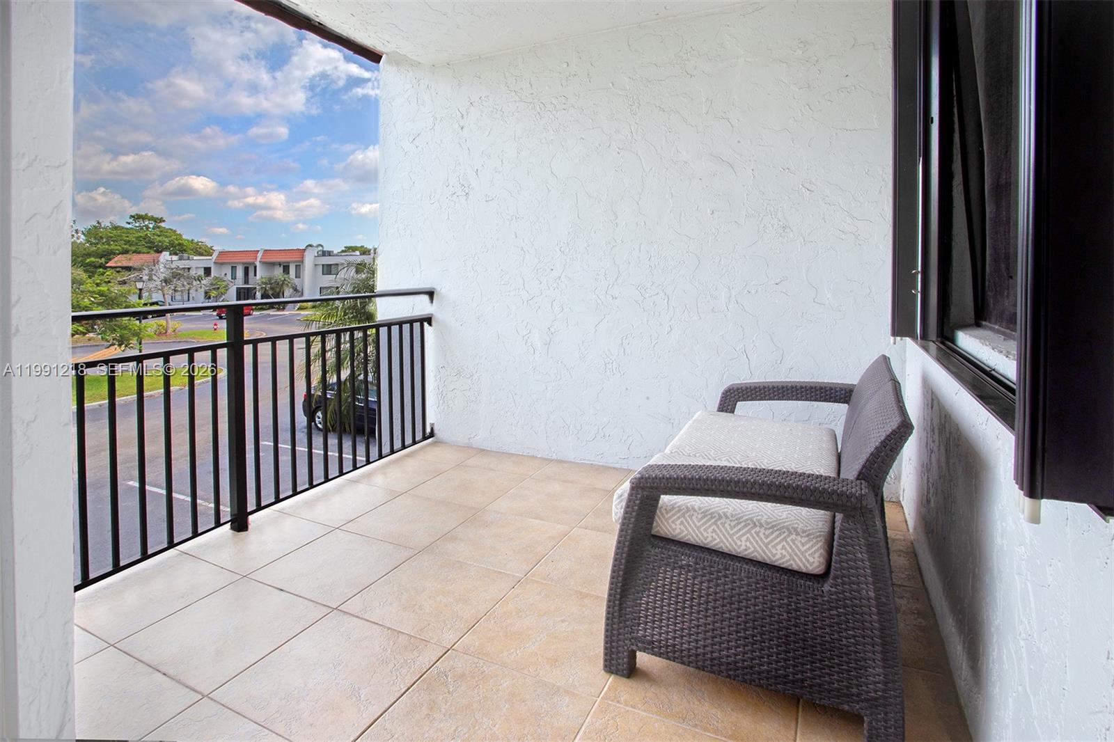 304 Racquet Club Road, Unit 203 Weston, FL 33326 - Photo 36 of 48