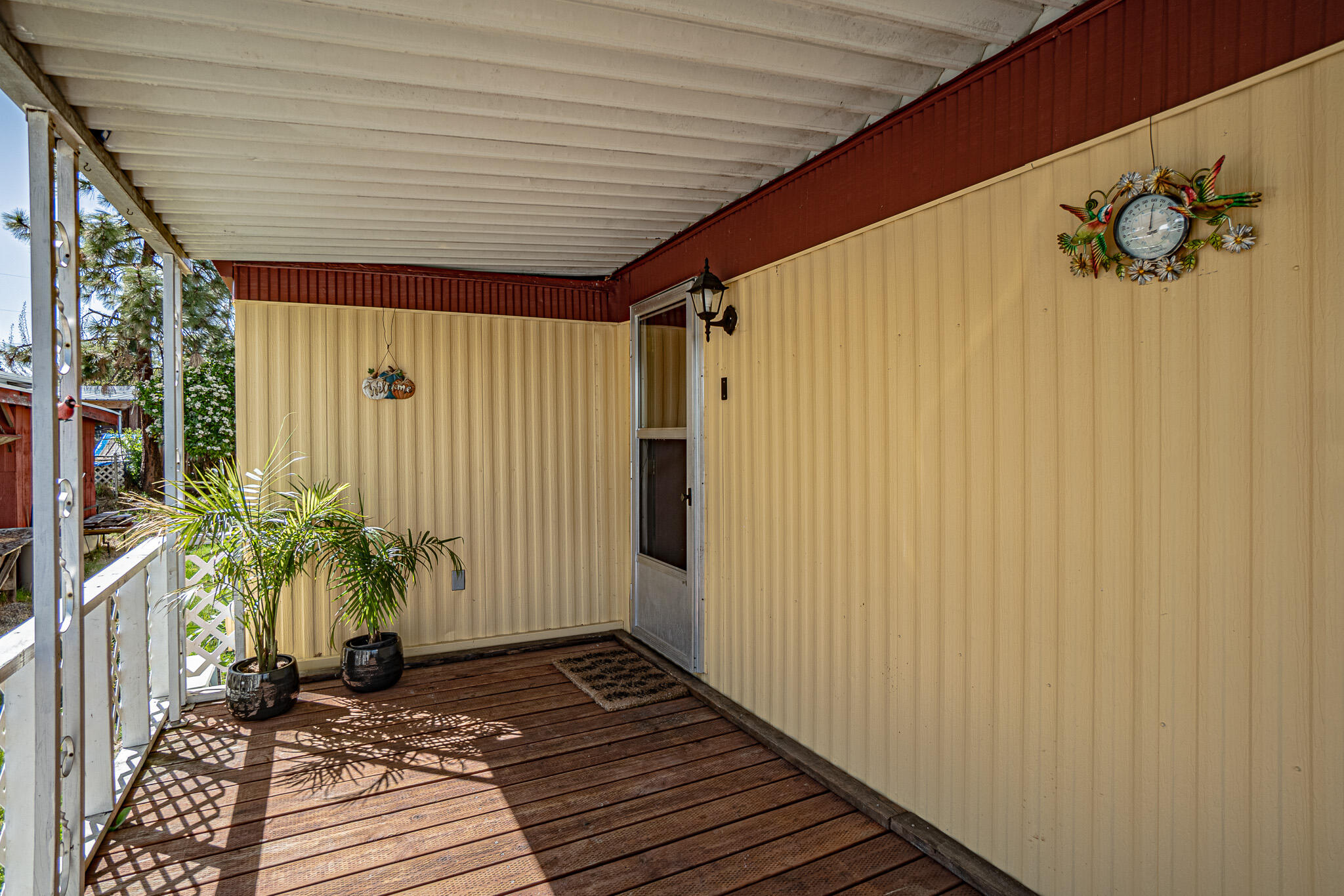 421 Stevens Road, Unit 26 Eagle Point, OR 97524 - Photo 3 of 23 a house view with a garden