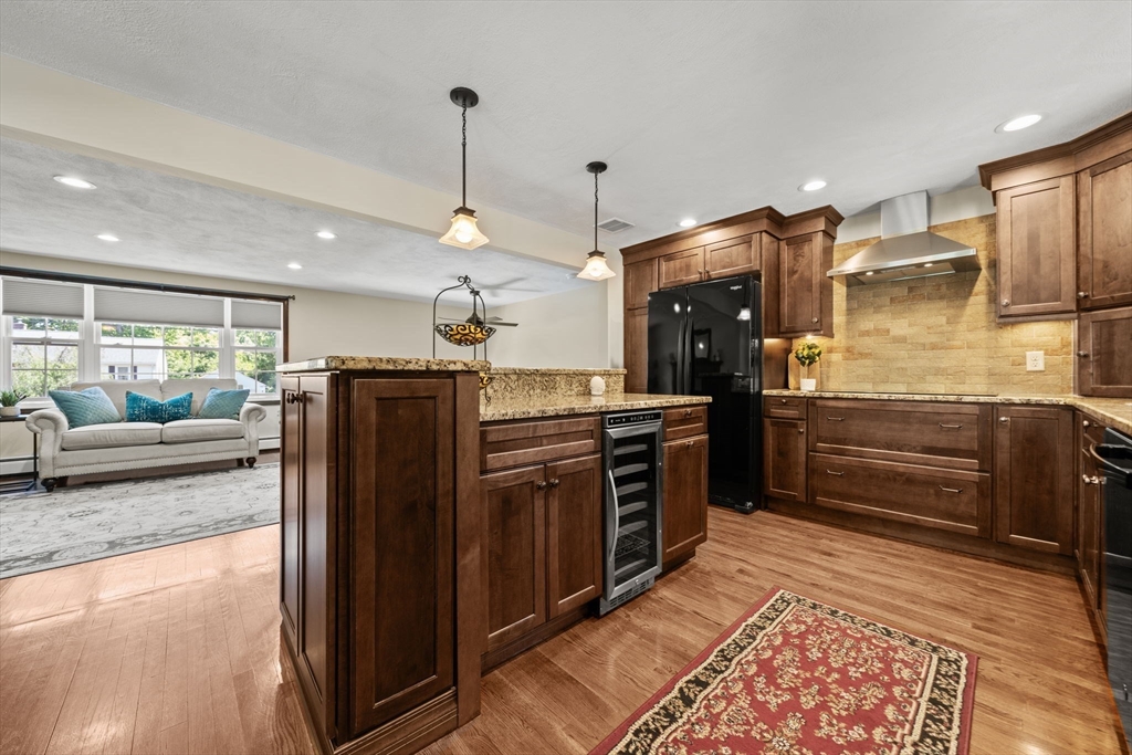 30 Marcia Road Wilmington, MA 01887 - Photo 8 of 41 Gallery Image 8