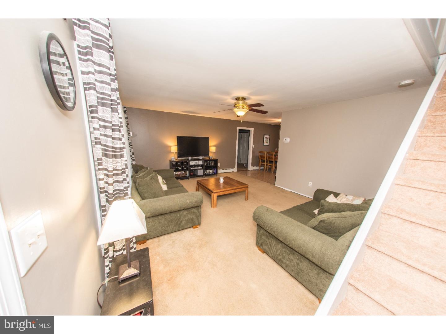 51 Hedge Road Levittown, PA 19056 - Photo 12 of 25 Gallery Image 12