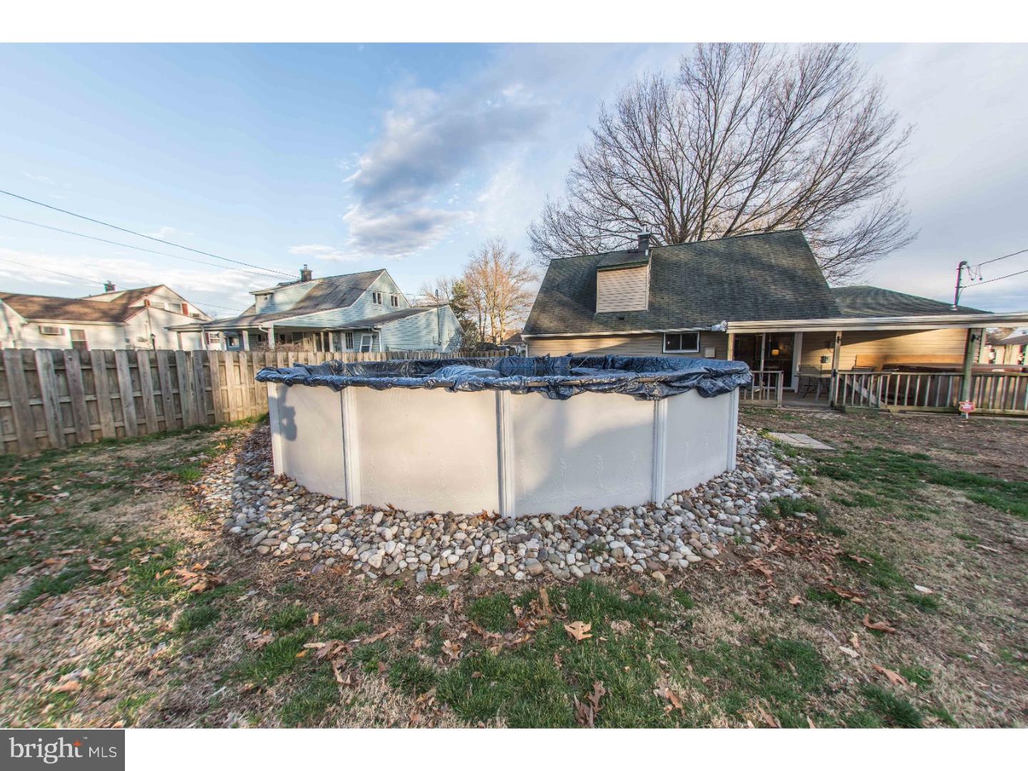 51 Hedge Road Levittown, PA 19056 - Photo 23 of 25 Gallery Image 23