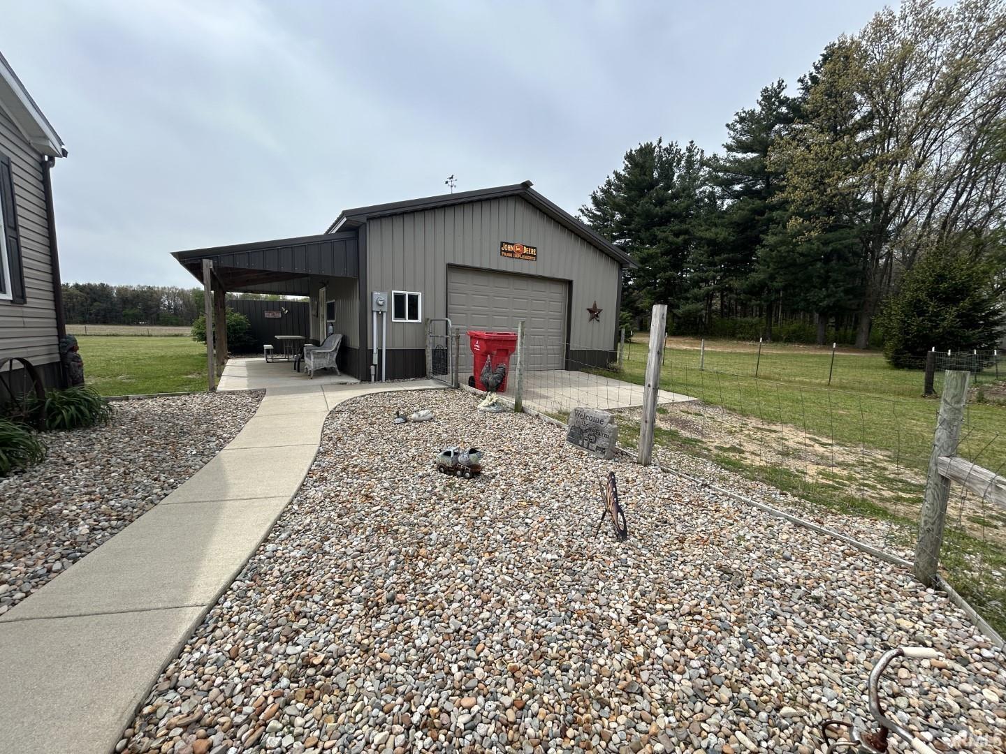 10105 East 150 North Grovertown, IN 46531 - Photo 14 of 19