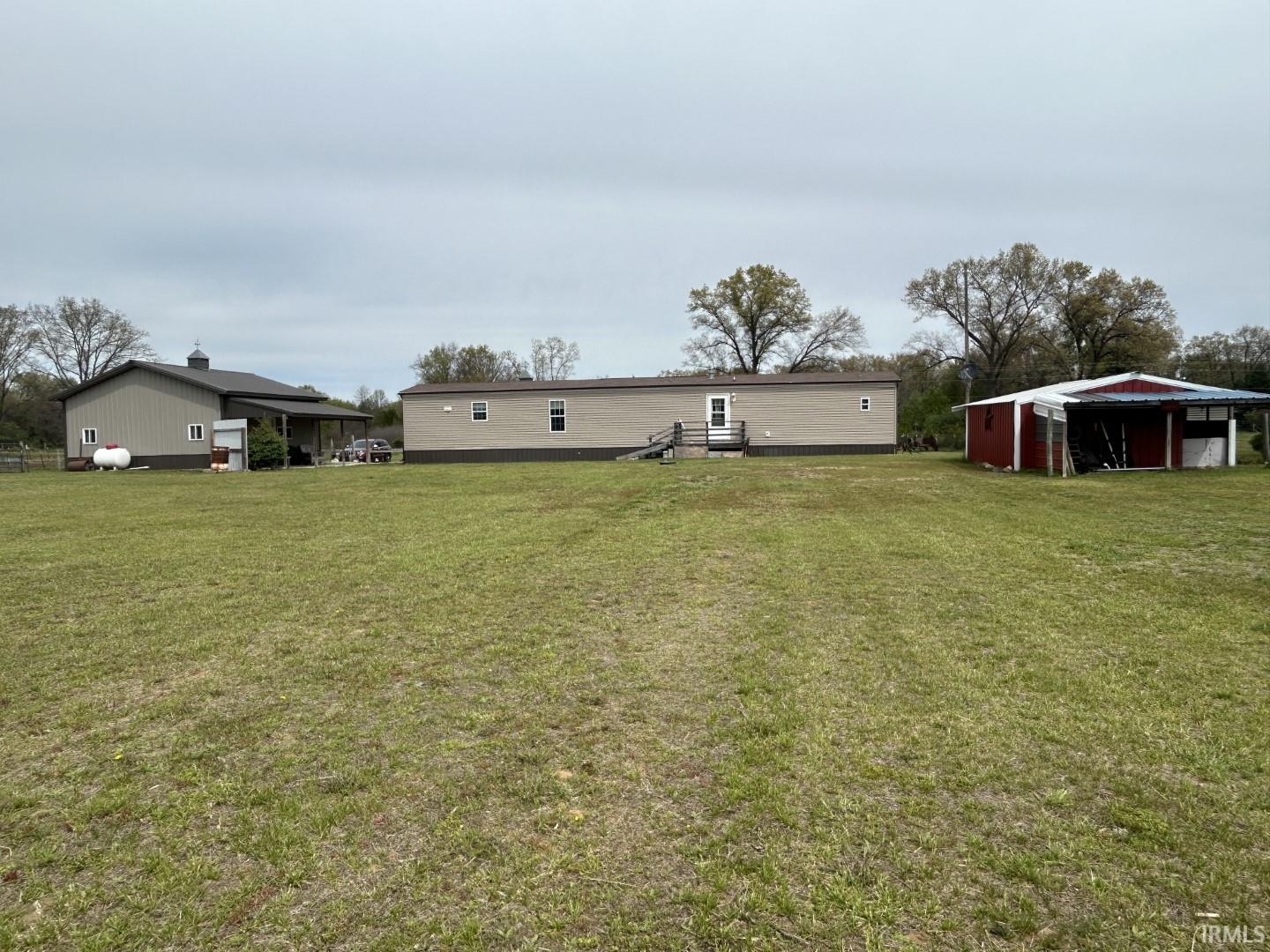 10105 East 150 North Grovertown, IN 46531 - Photo 17 of 19